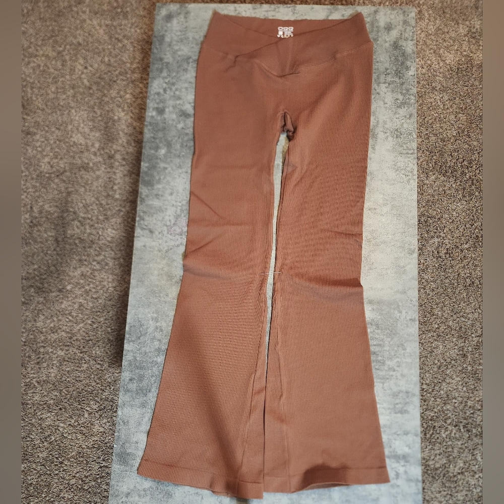 OQQ Flare leggings